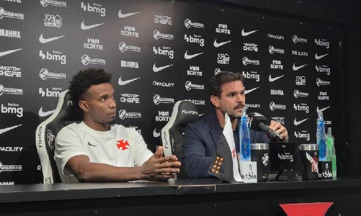 Admar vai à coletiva e diz que Renato continua no Vasco após derrota: 