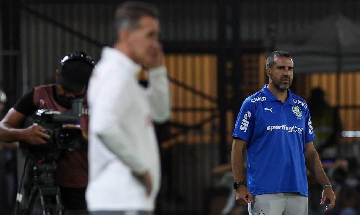 Auxiliar diz que Palmeiras poderia ter jogado melhor, mas valoriza vitória e despista sobre reforços