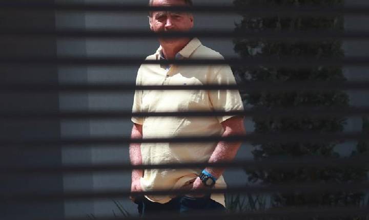 Bolsonaro é alvo de operação da PF por ordem de Moraes para verificar se há armas e munições em casa