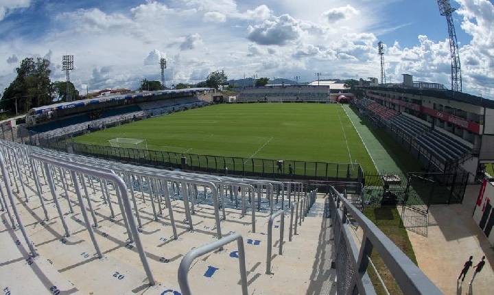 Bragantino x Palmeiras: onde assistir ao vivo, horário e escalações