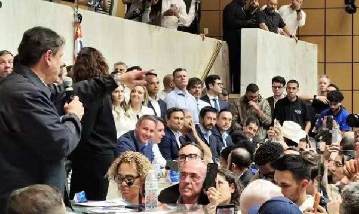 Candidatura de Salles ao Senado racha direita em SP e expõe tensão com aliado de Tarcísio