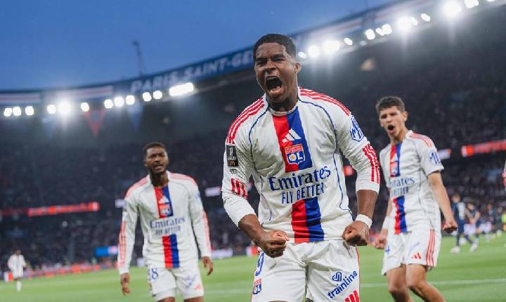 Chamado de rei após brilho contra o PSG, Endrick divide louros: 