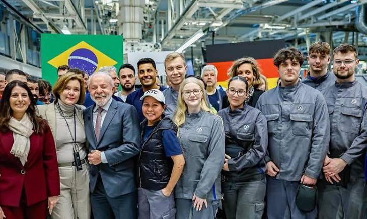 Combustíveis, livros, moradia e parcerias internacionais: a semana do Governo do Brasil