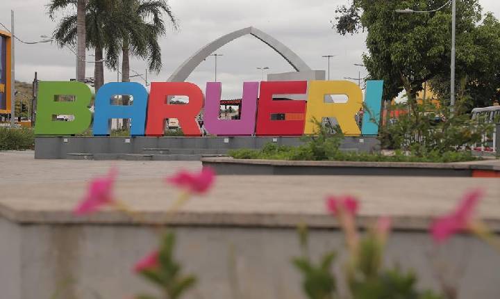 Confira o que abre e fecha no feriado de 9 de Julho em Barueri