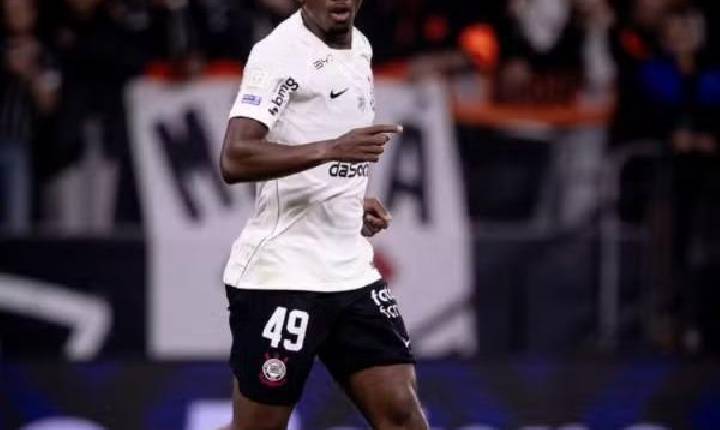 Corinthians se frustra em negociações com gregos e ingleses, mas ainda espera vender André