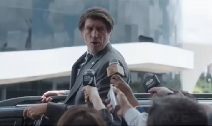 'Dark Horse': Mendonça autoriza abertura de investigação da PF sobre repasses para cinebiografia de Bolsonaro