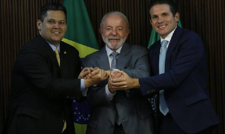 De olho na eleição, Lula se reaproxima de Alcolumbre e Motta para aprovar pautas antes do primeiro turno