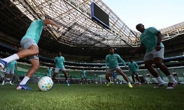 Escalação do Palmeiras: Paulinho volta, e Abel tem dúvida na defesa contra o Fortaleza