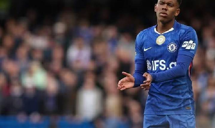 Estêvão fica fora da pré-lista do Brasil e não vai à Copa do Mundo