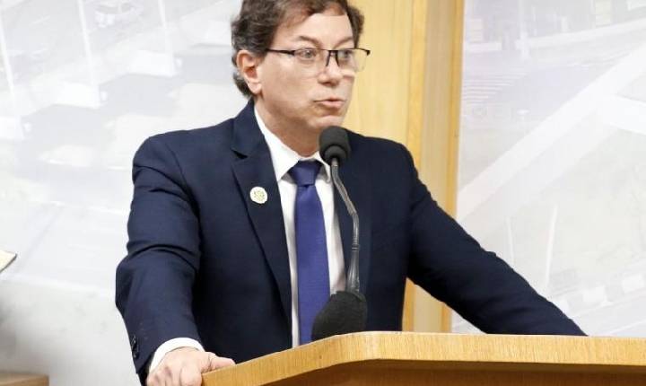 Fábio Chirinhan assume cadeira na Câmara Municipal de Osasco