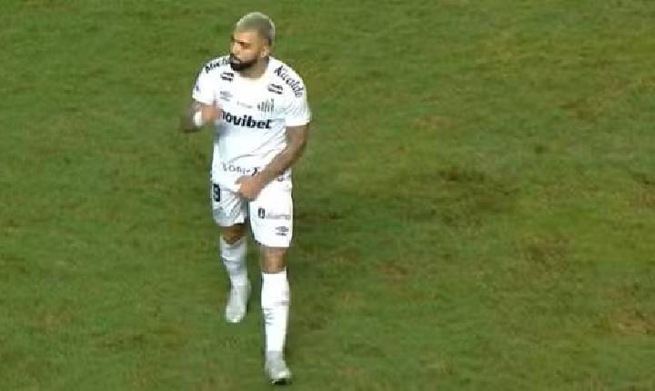 Gabigol, do Santos, é suspenso por um jogo pelo STJD por gesto obsceno a torcedor