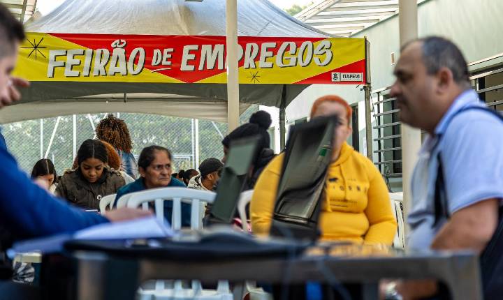 ITAPEVI PROMOVE FEIRÃO DE OPORTUNIDADES COM 350 VAGAS NESTA SEXTA-FEIRA (31