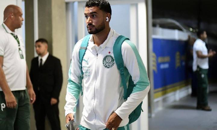 Jefté passa por cirurgia no joelho e deve voltar a jogar pelo Palmeiras só no fim da temporada