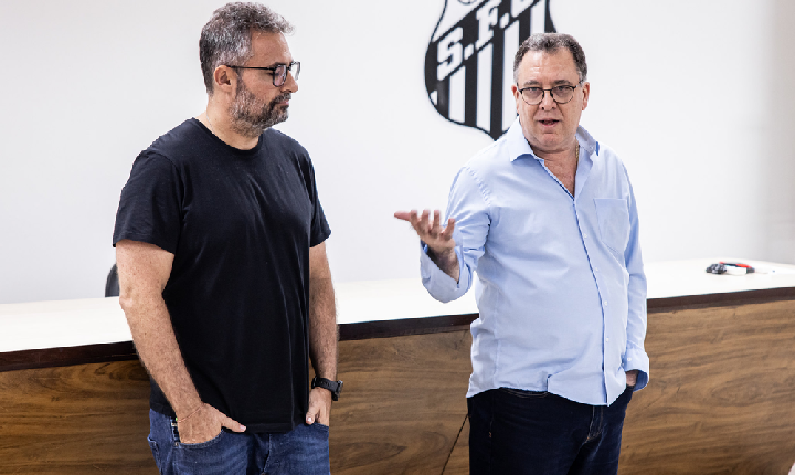 Jogadores do Santos fazem reunião e cobram a diretoria por atrasos em direitos de imagem