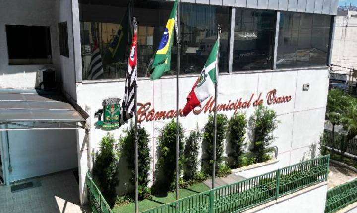 Legislativo osasquense limpa pauta de votação e entra em recesso