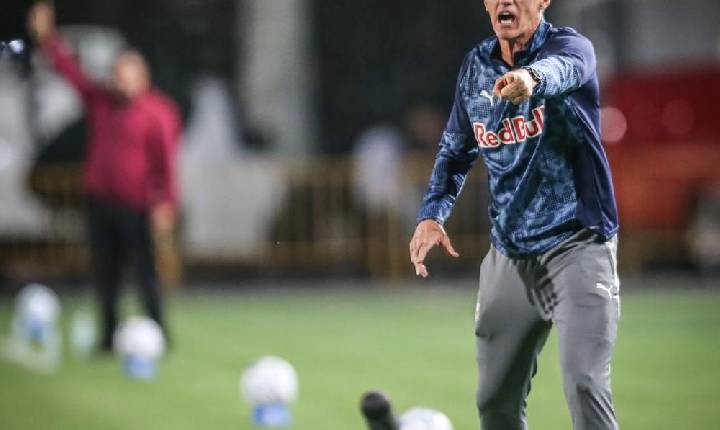 Mancini lamenta gol cedo do Carabobo em derrota do Bragantino: 