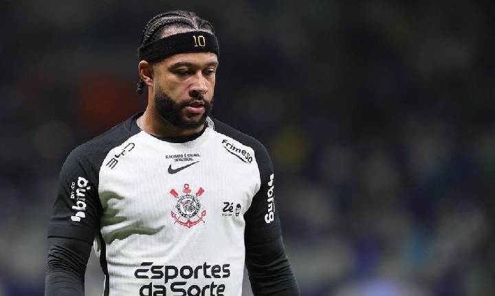 Memphis reage a polêmica, diz que pediu para jogar Dérbi e que mira pós-Copa no Corinthians
