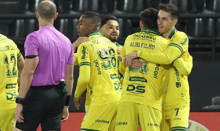 Mirassol é o segundo brasileiro classificado às oitavas da Libertadores 2026