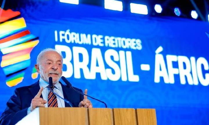 'O Brasil estará ao lado da África nessa caminhada', diz Lula no 1º Fórum de Reitores Brasil-África