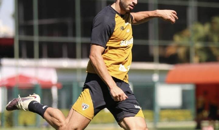 O São Paulo encerrou nesta quarta-feira a preparação para o jogo contra o O'Higgins, pela quarta rodada da fase de grupo