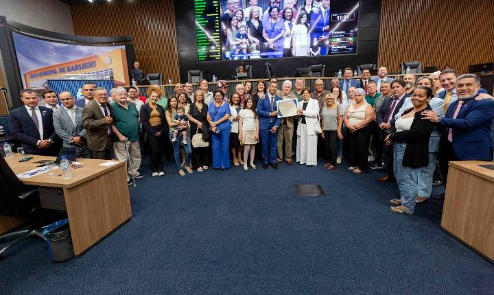 Pasinato recebe homenagem pelos 60 anos de vida pública