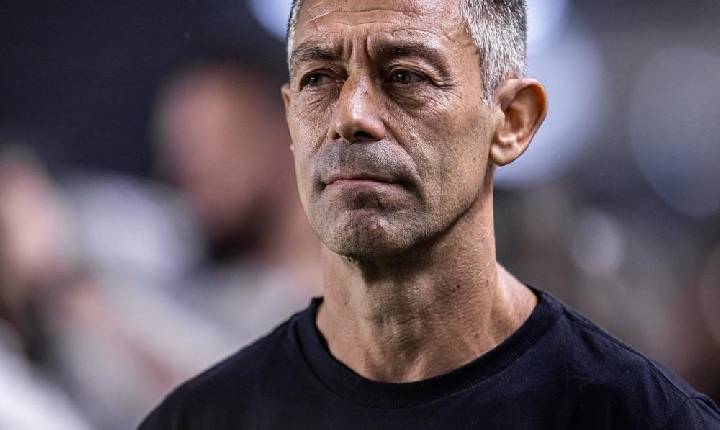 Pedro Caixinha x Santos: CAS marca audiência de processo do técnico contra o clube