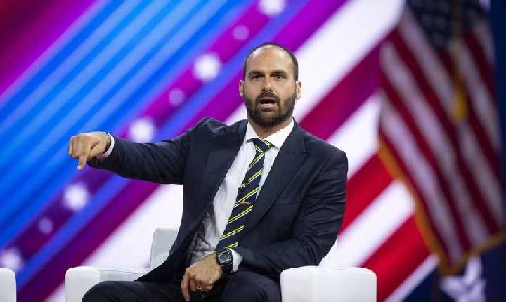 PGR pede condenação de Eduardo Bolsonaro por coação a autoridades do Judiciário que julgaram trama golpista