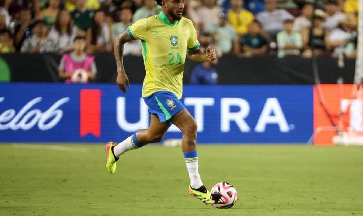 Por que Ancelotti não convocou outro lateral? Entenda como Éderson venceu a concorrência