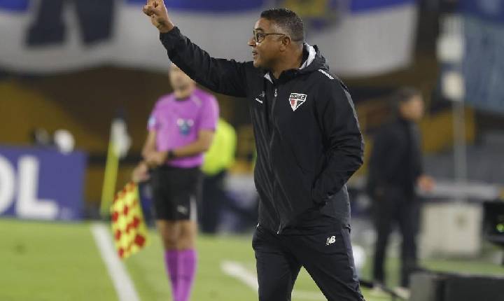 Roger explica mudanças e valoriza empate do São Paulo na altitude: 