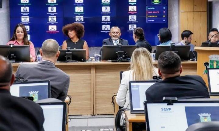 Sessão na Câmara expõe demandas por saúde, saneamento e segurança