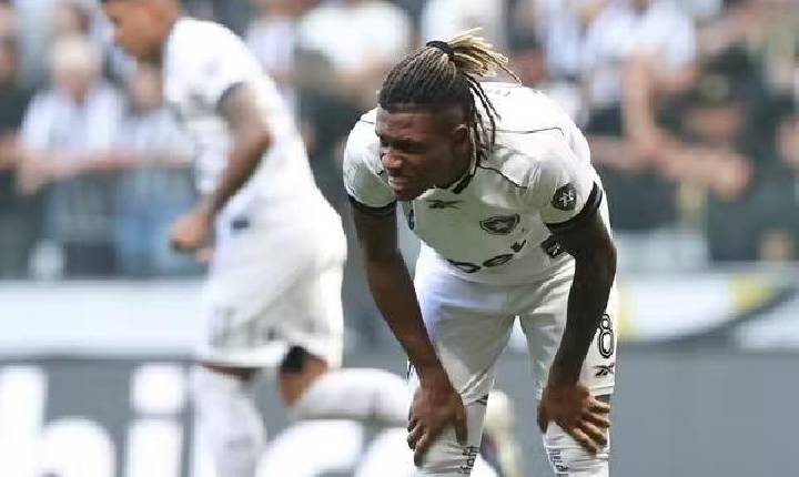 Textor explica negociação com Forest e detona postura de Danilo no Botafogo: 