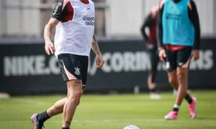 Treino do Corinthians: Yuri Alberto fica perto de retorno, e Hugo Souza faz atividade sem restrições
