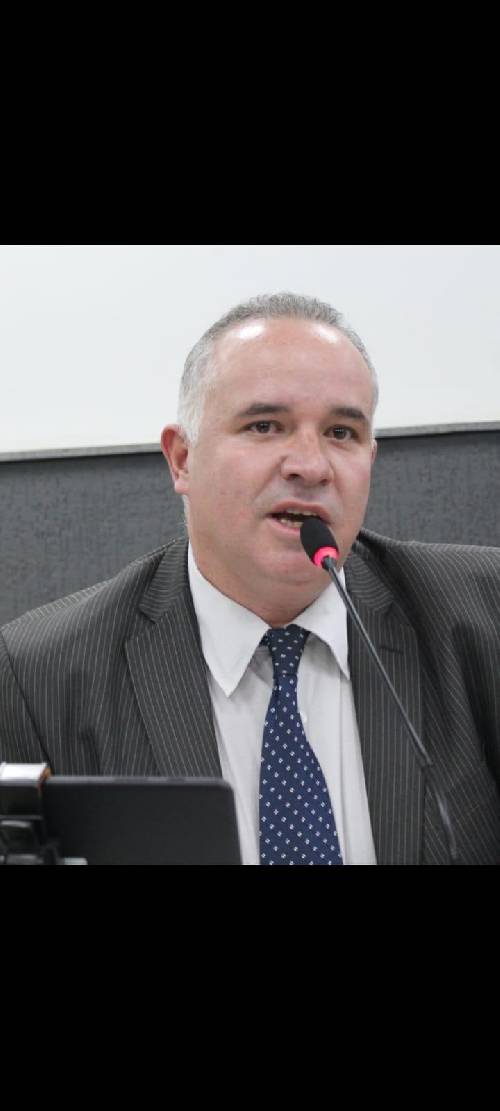 Vereador Prof. Naldo pedi fim da política de preços da Petrobras