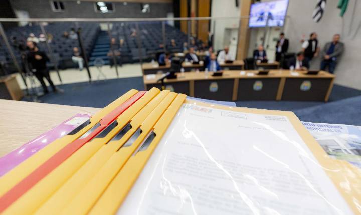 Vereadores aprovam em primeira votação as diretrizes orçamentárias para 2027