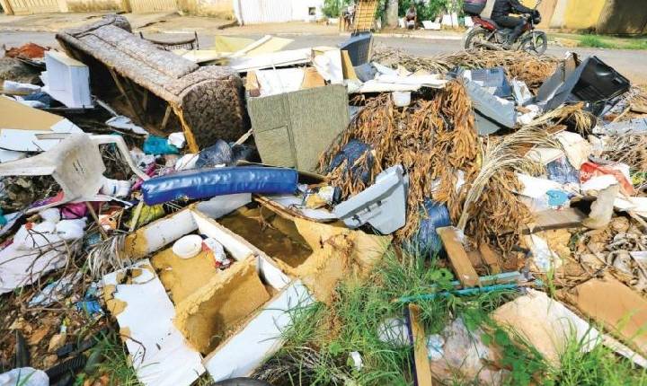 Vereadores solicitam aumento da fiscalização contra descarte irregular de lixo