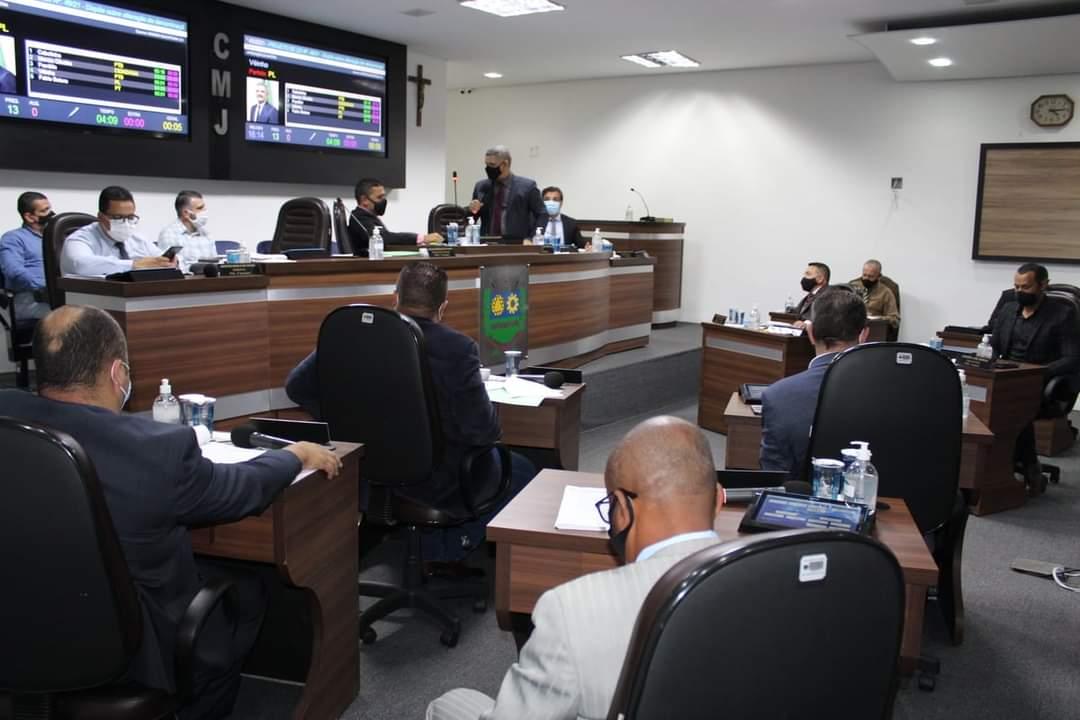 Câmara Municipal de Jandira aprova projetos colocados pela Prefeitura