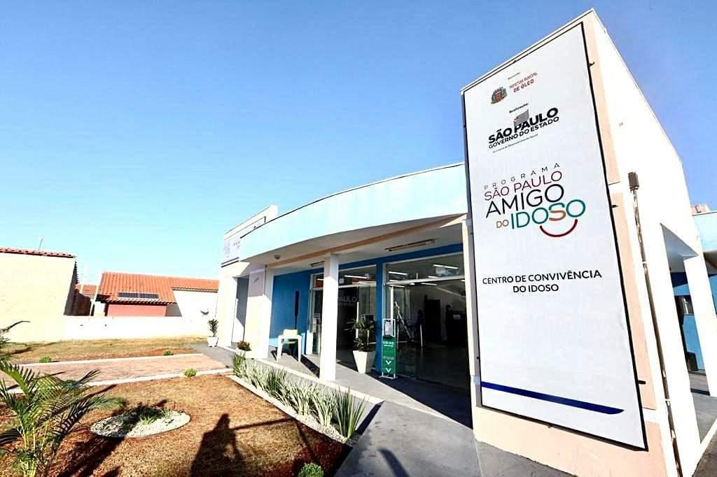 Marco Vinholi e Rodrigo Garcia, inauguram Centro do Idoso e liberam R$5,9 milhões para recuperar vicinais!