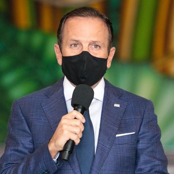 Doria confirma volta de público aos estádios de SP a partir de 1/11