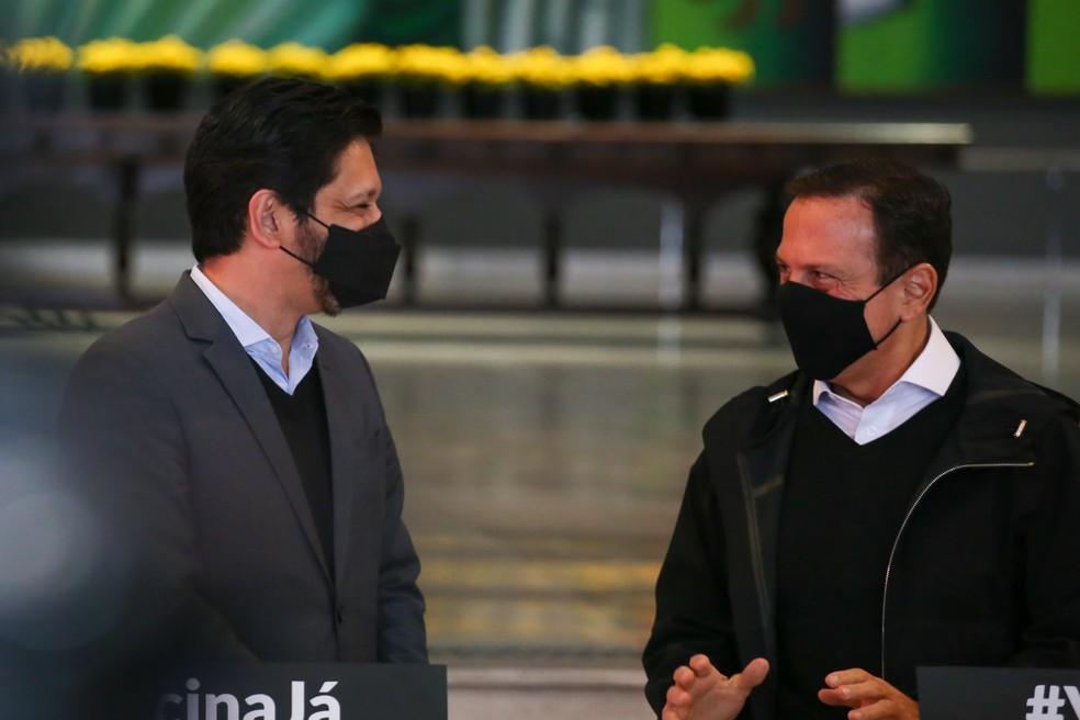 Doria e Nunes liberam 'GP de Fórmula 1' para 100% do público em SP com exigência de vacinação contra Covid-19