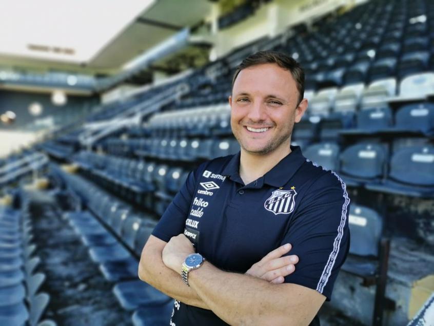 Mazzuco detalha busca por reforços para o Santos