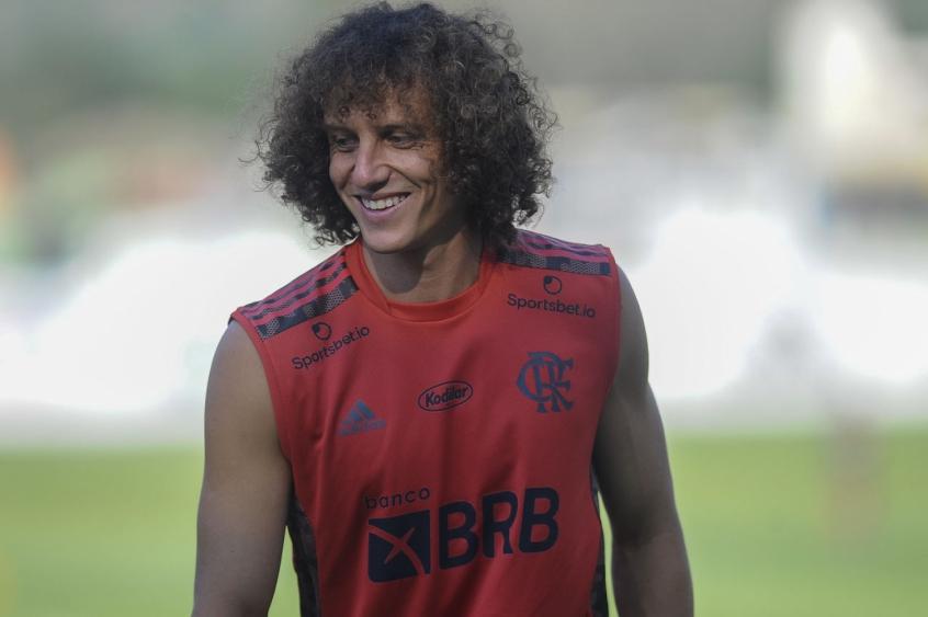 Com David Luiz, Flamengo fecha trocas possíveis na lista de inscritos para as fases finais da Libertadores