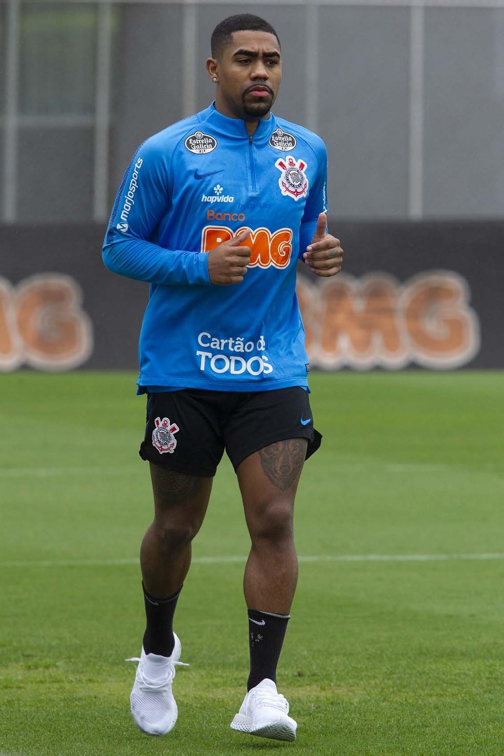 Malcom aspira uma 'grande carreira' na Europa, mas revela desejo de voltar ao Corinthians