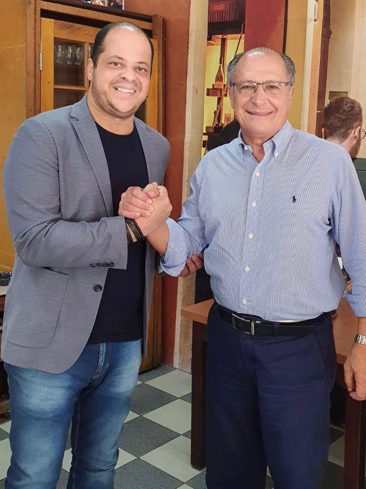 Vereador Ribamar se encontra com o ex-governador Alckmin