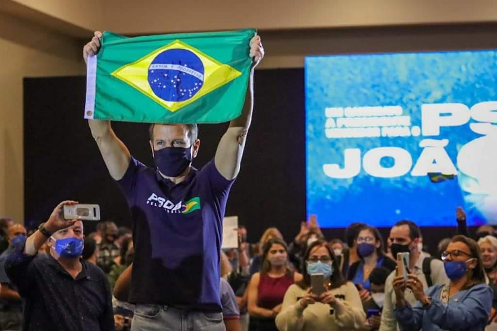 Campanha terá calça apertada e coxinha, diz Doria, que minimiza rejeição