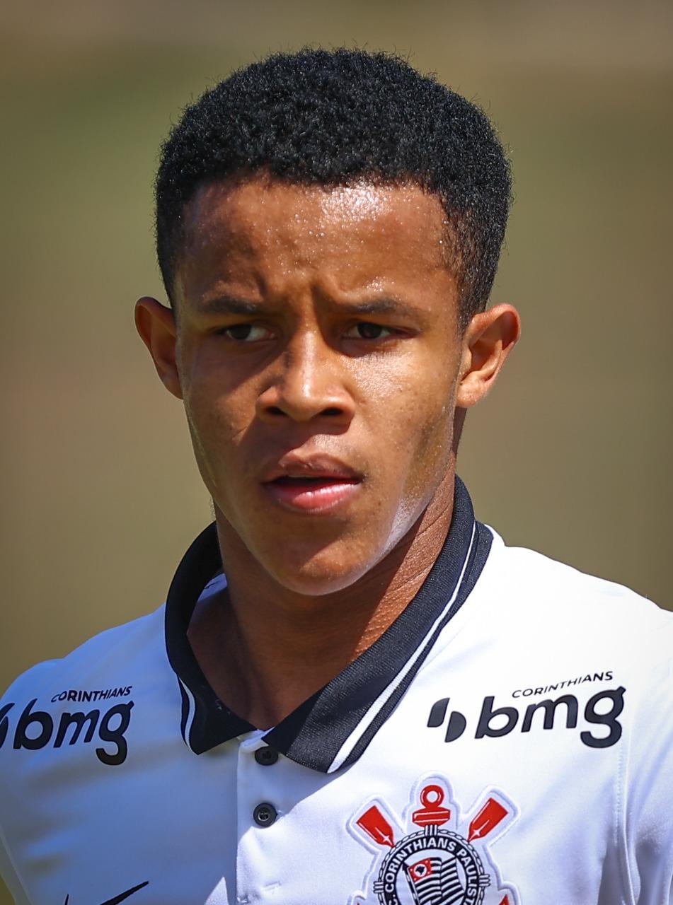 Revelação do Corinthians de apenas 15 anos, atacante Pedro deve ser inscrito na Copinha