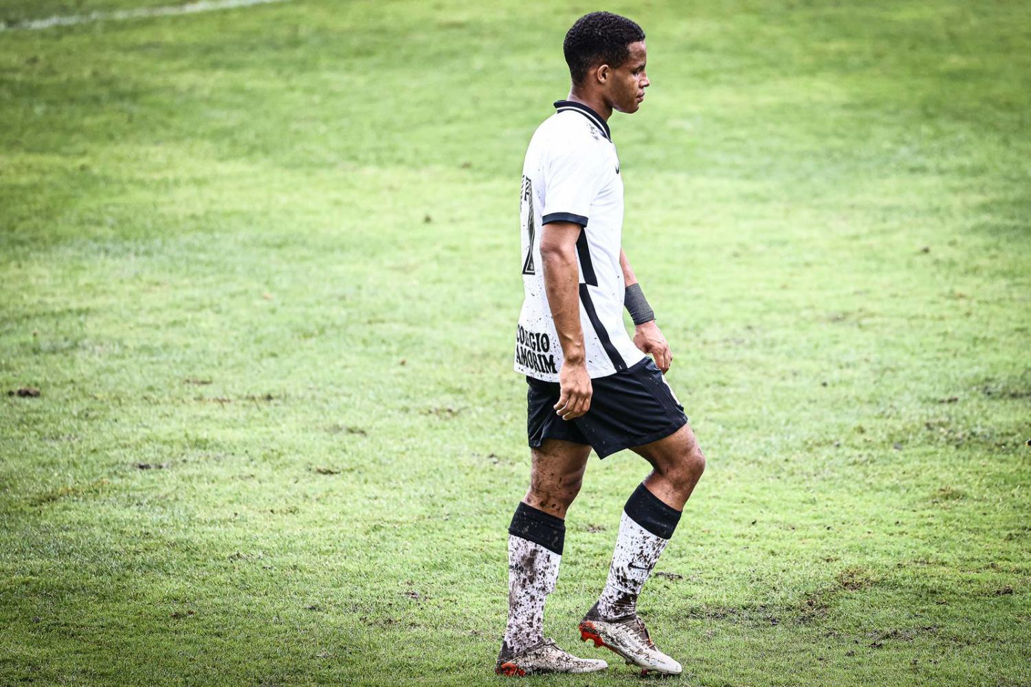 Pedro de apenas 15 anos é inscrito para a Copa São Paulo de Futebol Júnior de 2022