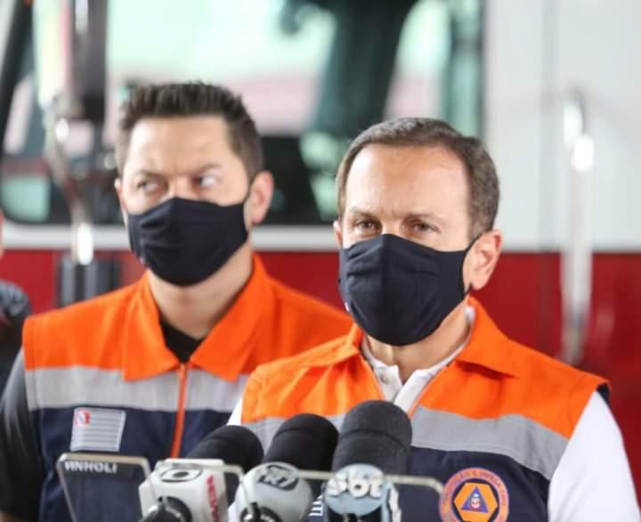 Doria e Vinholi sobrevoam áreas castigadas pelas fortes chuvas