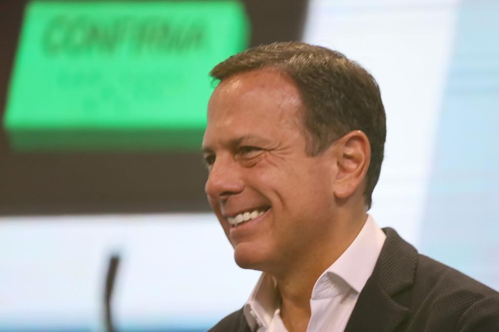 Aplaudido de pé na Marcha dos Prefeitos, Doria diz que “a luta tem que ser conjunta pela recuperação do Brasil