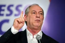 Ciro Gomes agride apoiador de Bolsonaro após ser hostilizado em feira agro