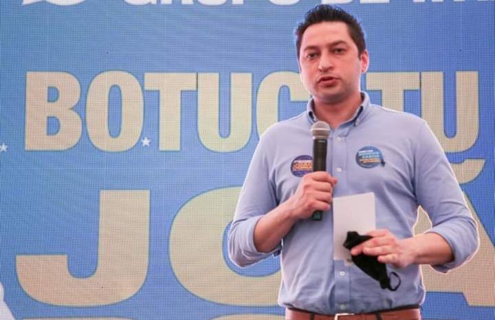 Vinholi filia sete novos prefeitos ao PSDB-SP